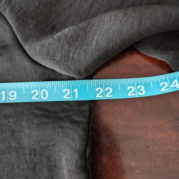 Rose + Olive Buttondown Long Sleeve Bohemian Blouse Size Medium in Black - Picture 5 of 8